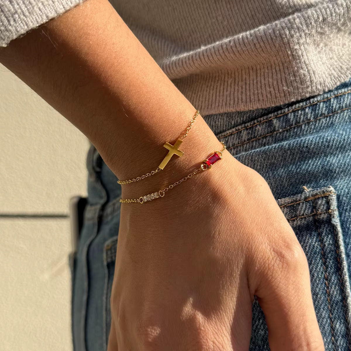 Pulsera Piedra de color y Cruz