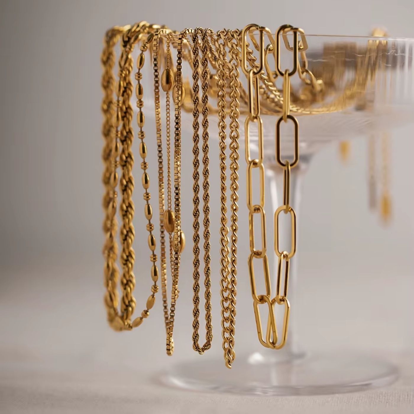 Paperclip Chain