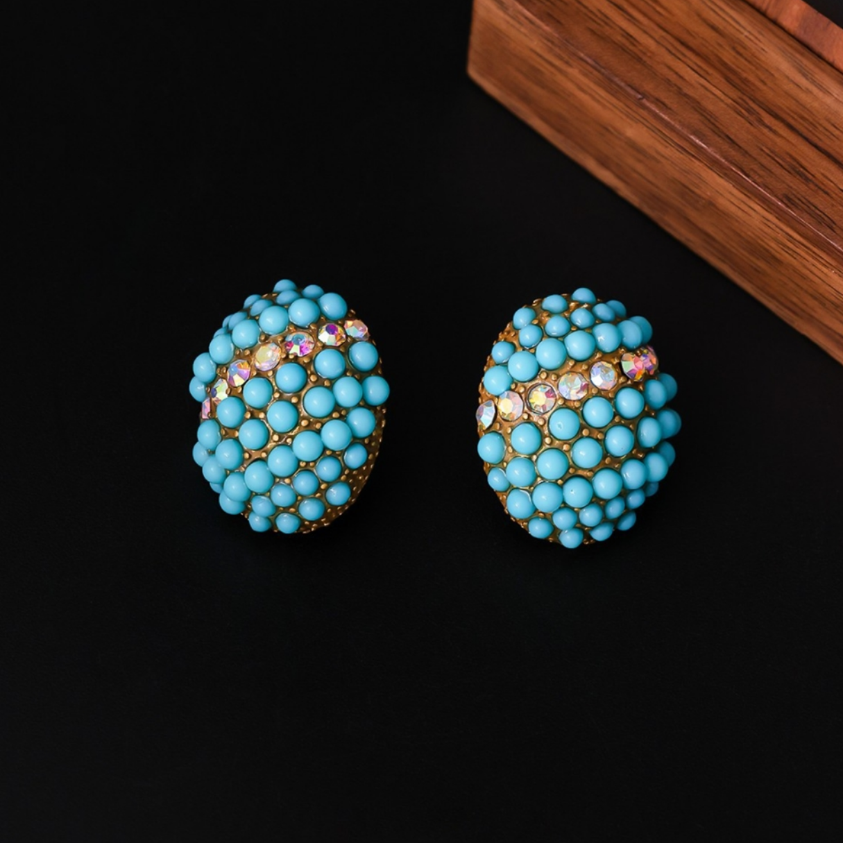Turquoise ovals