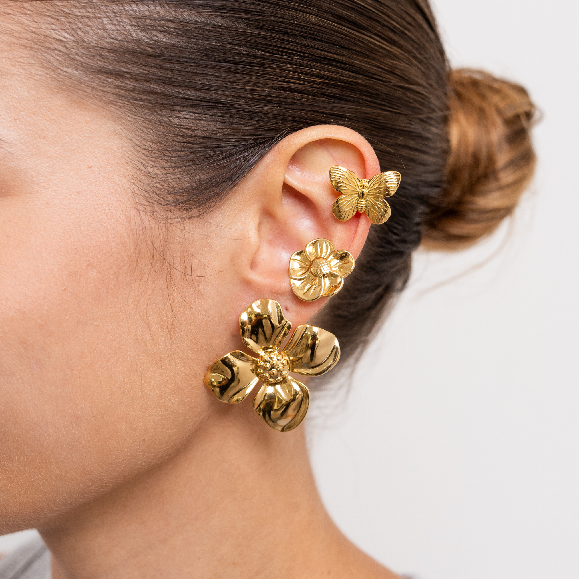 PREORDER: Gold Flower Earring