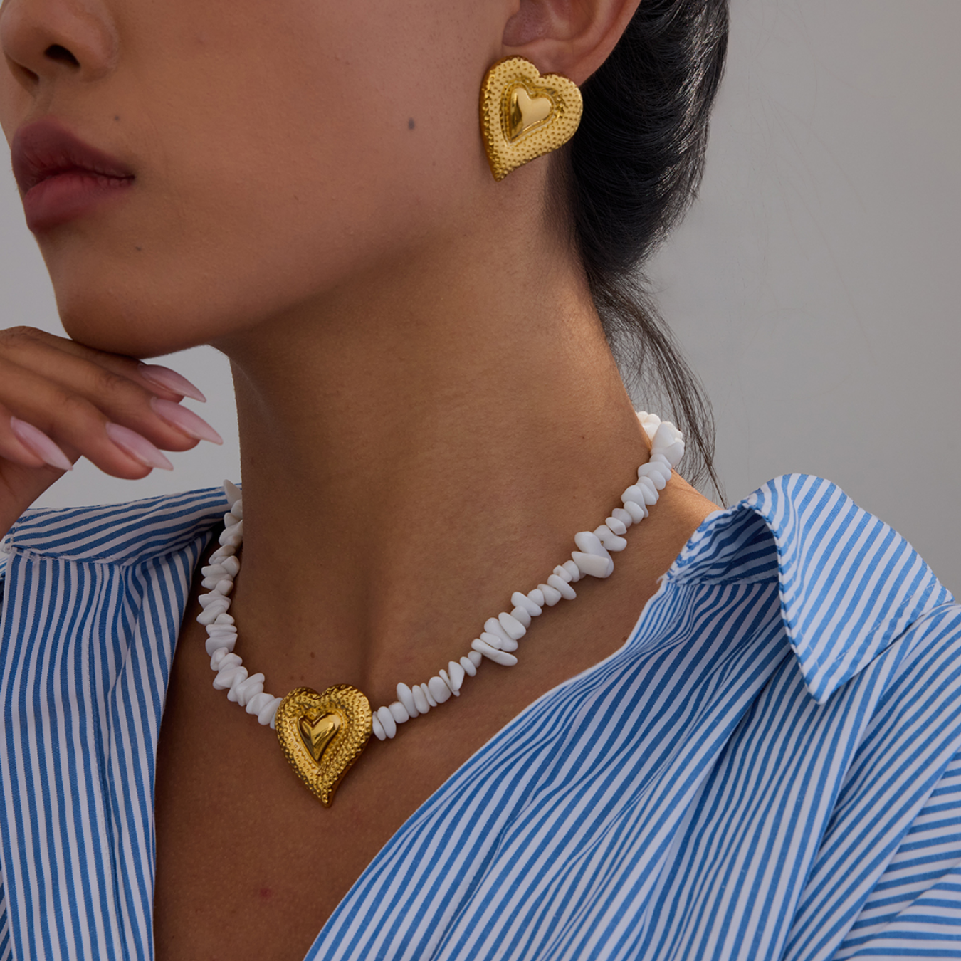 White beads Statement Necklace