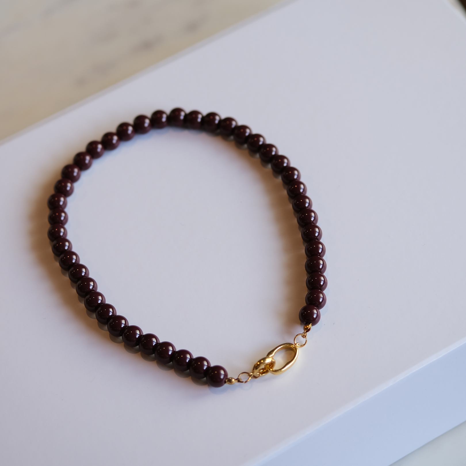 9mm Red Wine Clasp Necklace