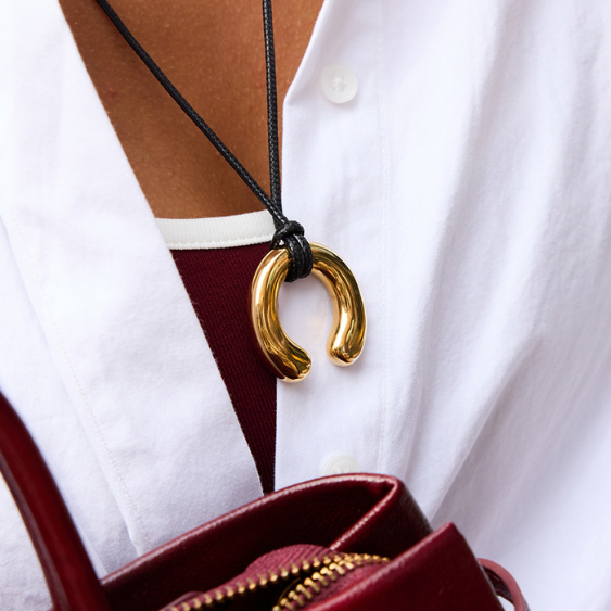 PreOrder: U Pendant Lazo Pendant